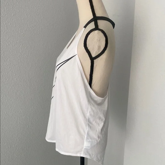 Nike Women's White and Black Elastika Tank Top - Picture 6 of 7